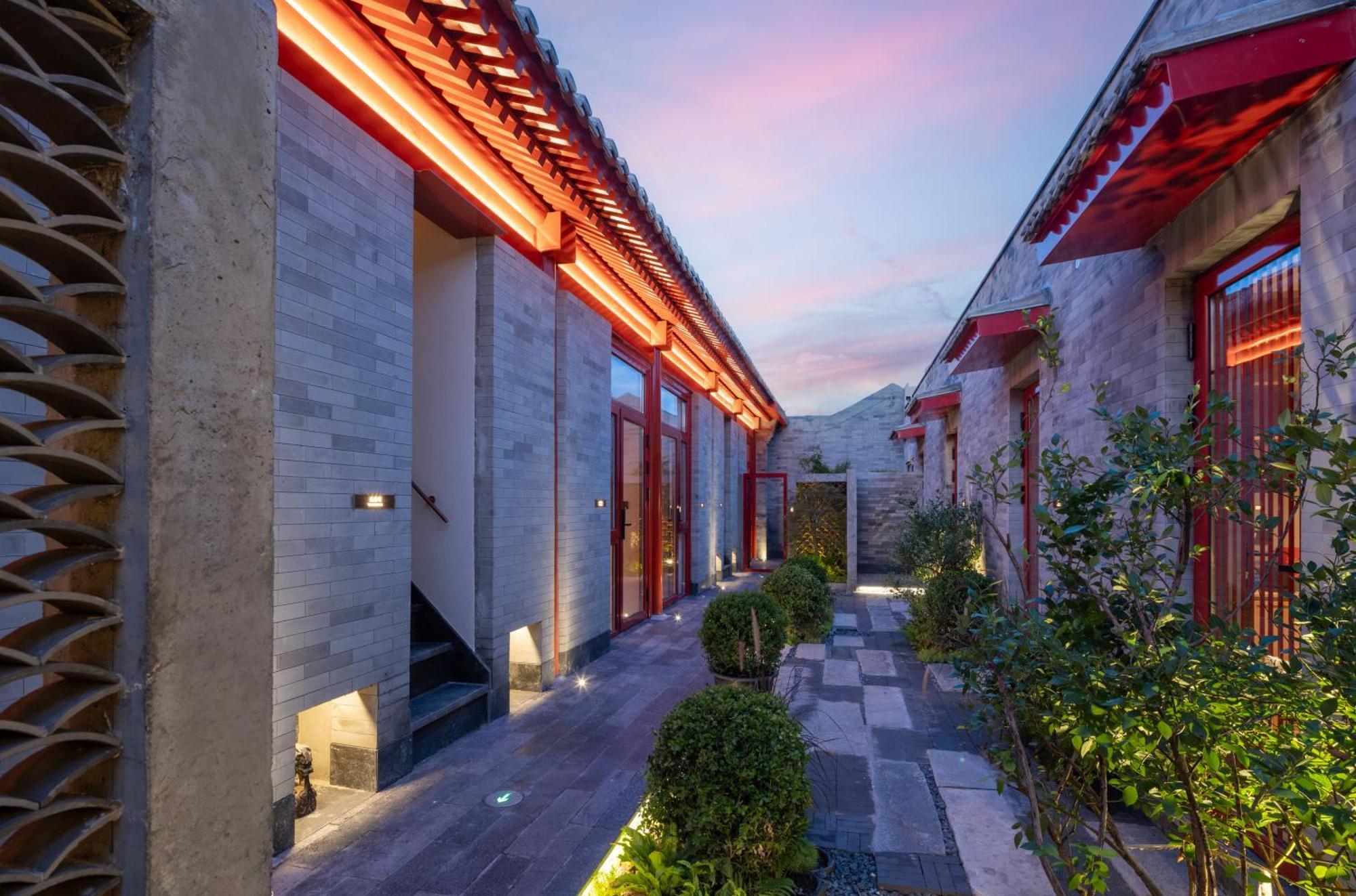 Happy Dragon Courtyard- Newly Renovated With French Windows, Near Tian'Anmen Forbidden City,Lama Temple And Heaven Temple, 3Minutes Walk From Subway,Fluent English Speaking With Tourist Sights Tickets Service ,Free Coffee &Laundry Service Beijing Exterior foto