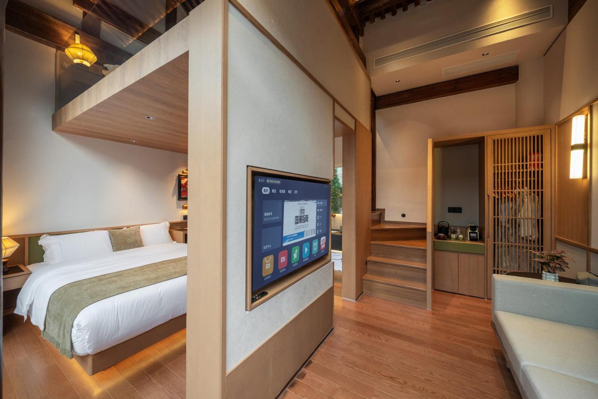 Happy Dragon Courtyard- Newly Renovated With French Windows, Near Tian'Anmen Forbidden City,Lama Temple And Heaven Temple, 3Minutes Walk From Subway,Fluent English Speaking With Tourist Sights Tickets Service ,Free Coffee &Laundry Service Beijing Exterior foto